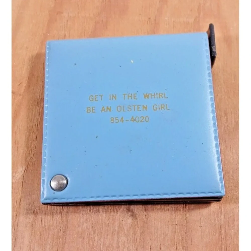 N/A vintage compact